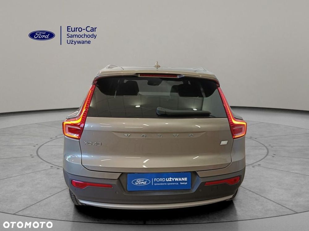 Volvo XC 40 - 8