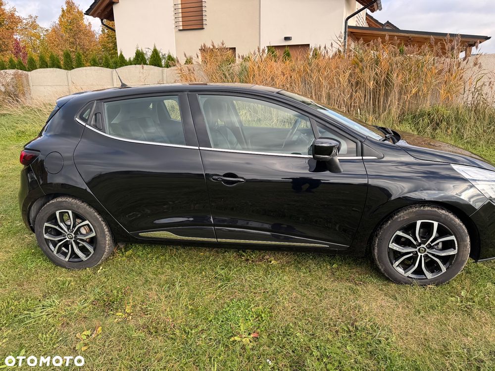 Renault Clio - 33