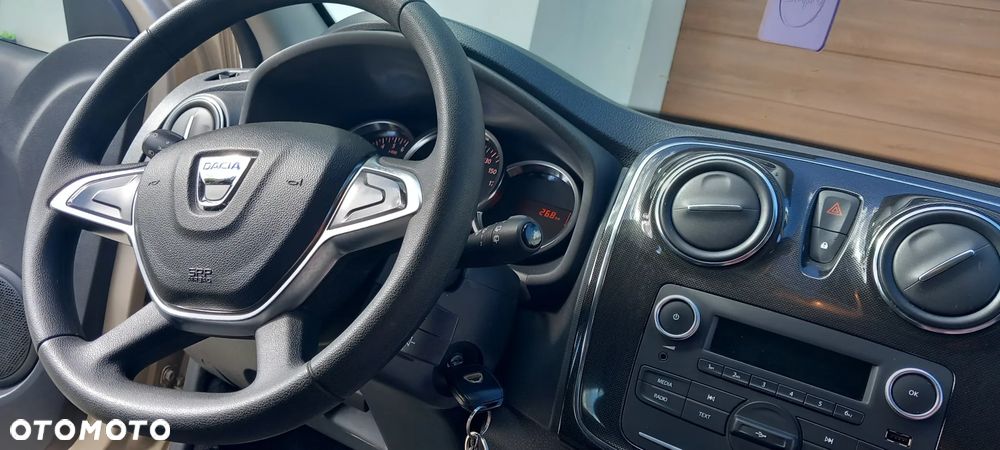 Dacia Sandero 1.0 TCe Laureate S&S - 6