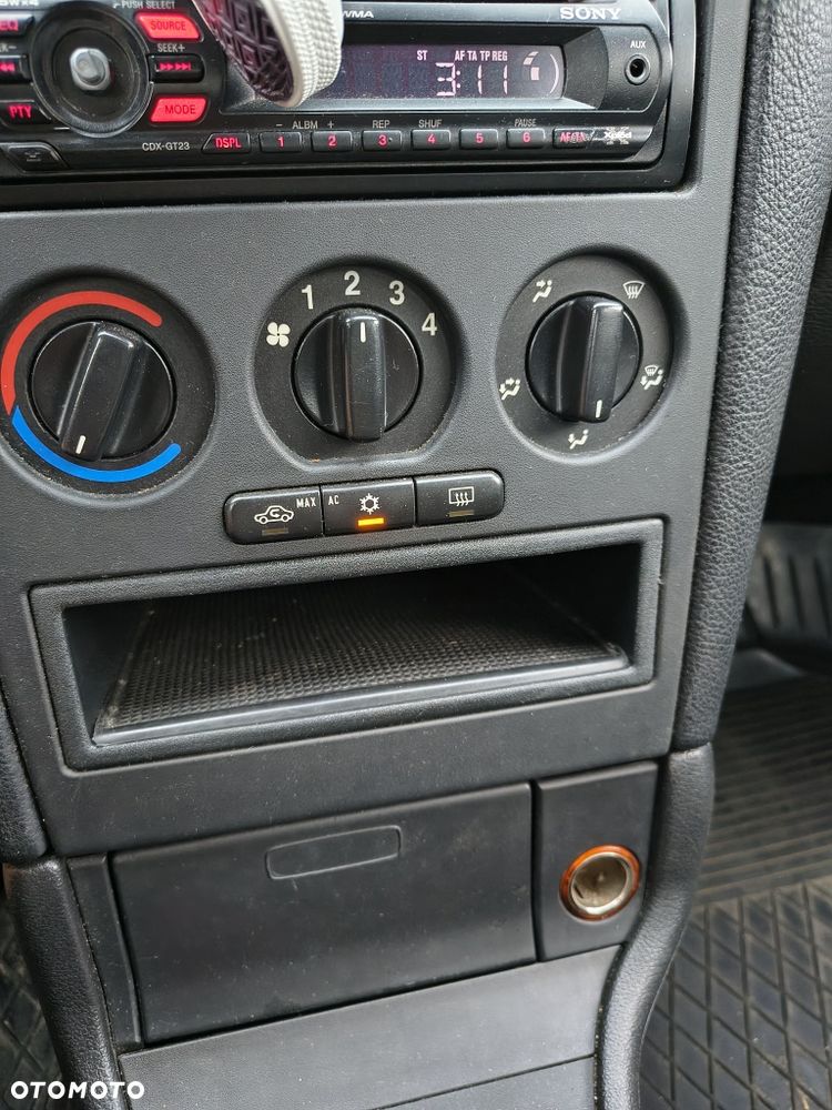 Opel Astra - 3