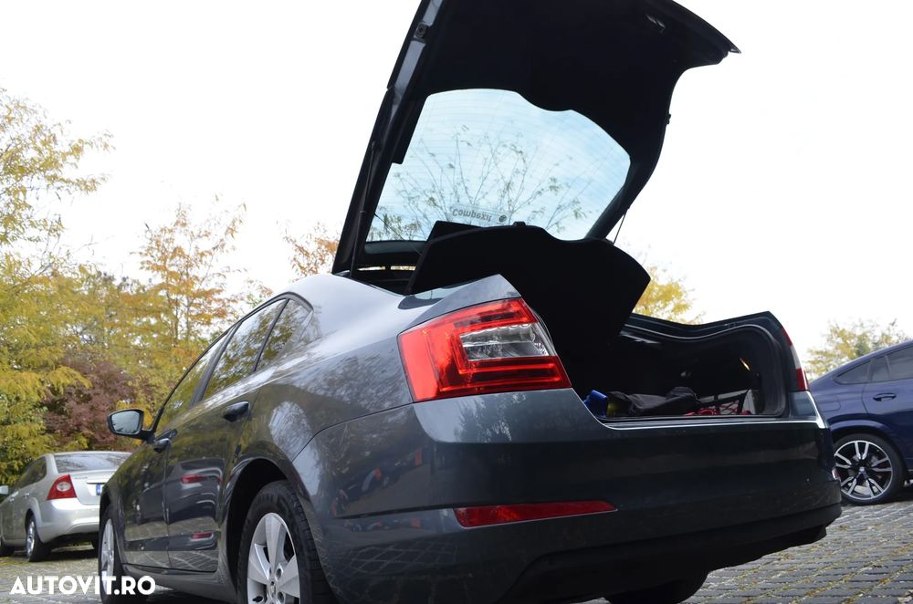 Skoda Octavia 1.2 TSI ACTIVE - 5