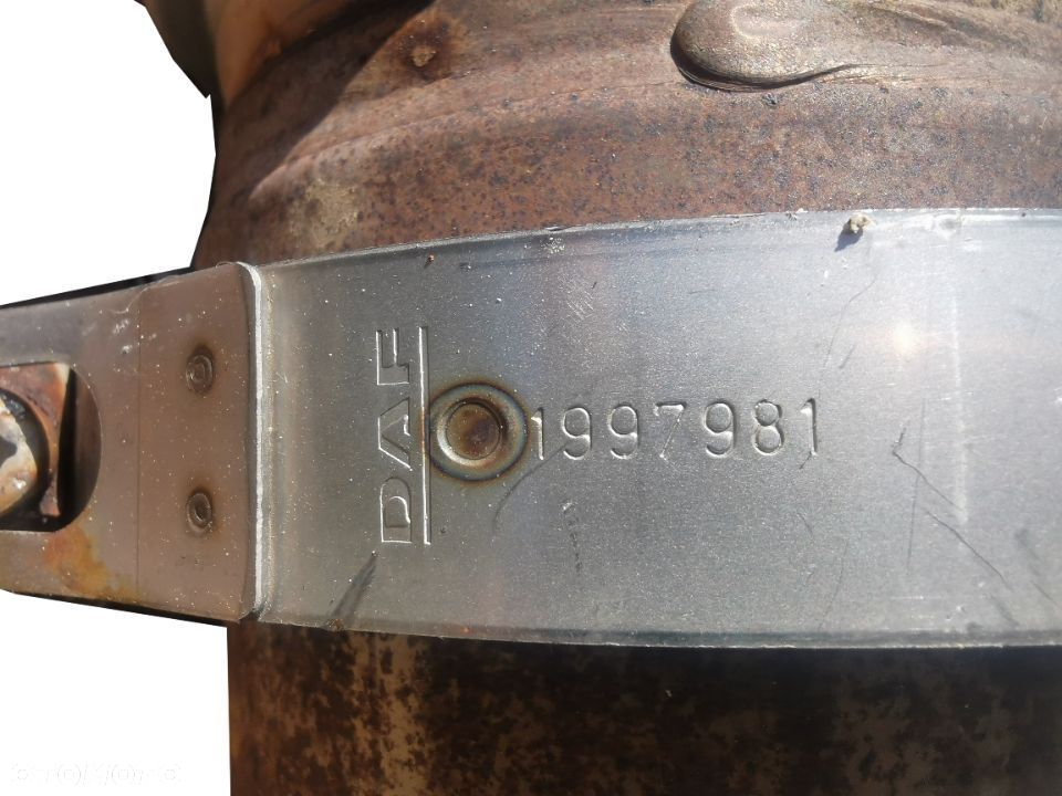 RURA WYDECHOWA DAF XF 106 EURO 6 - 5