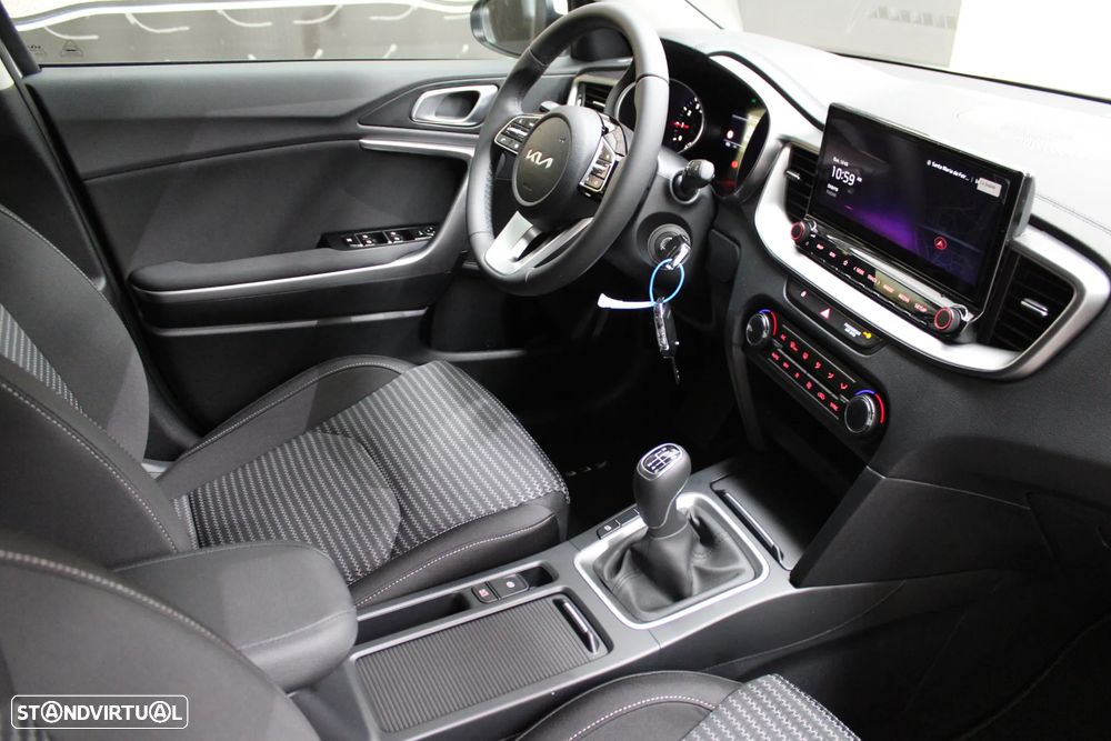 Kia XCeed 1.0 T-GDI Dynamic - 18