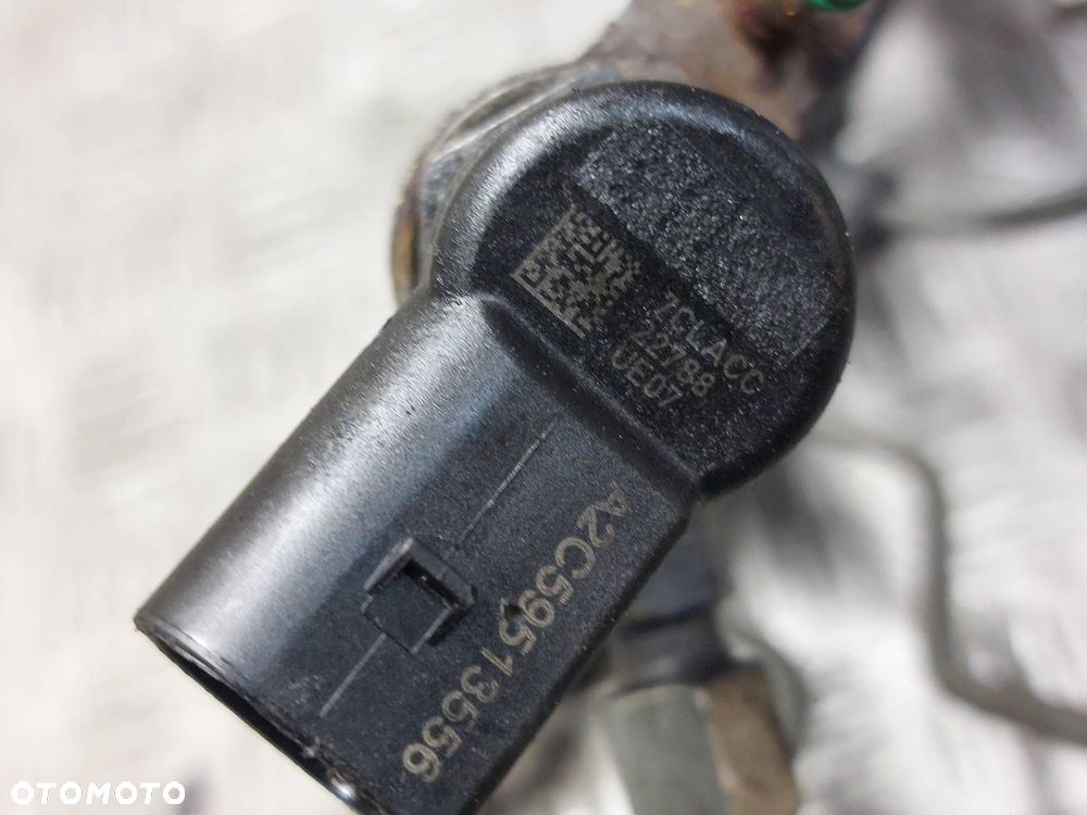 POMPA WTRYSKOWA + WTRYSKIWACZE KOMPLET VOLVO S60 II 1.6 D 9802448680 - 8