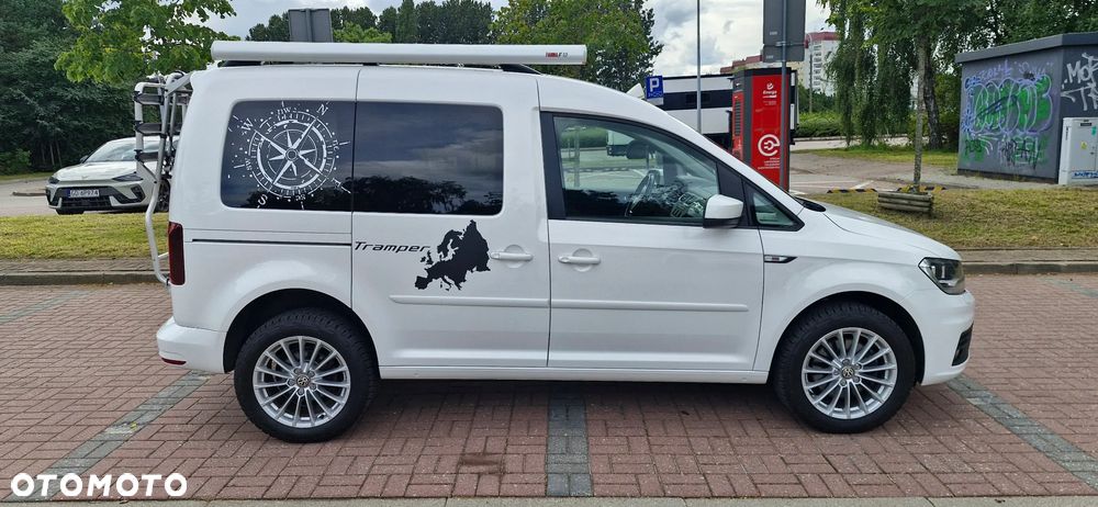 Volkswagen Caddy 2.0 California - 25