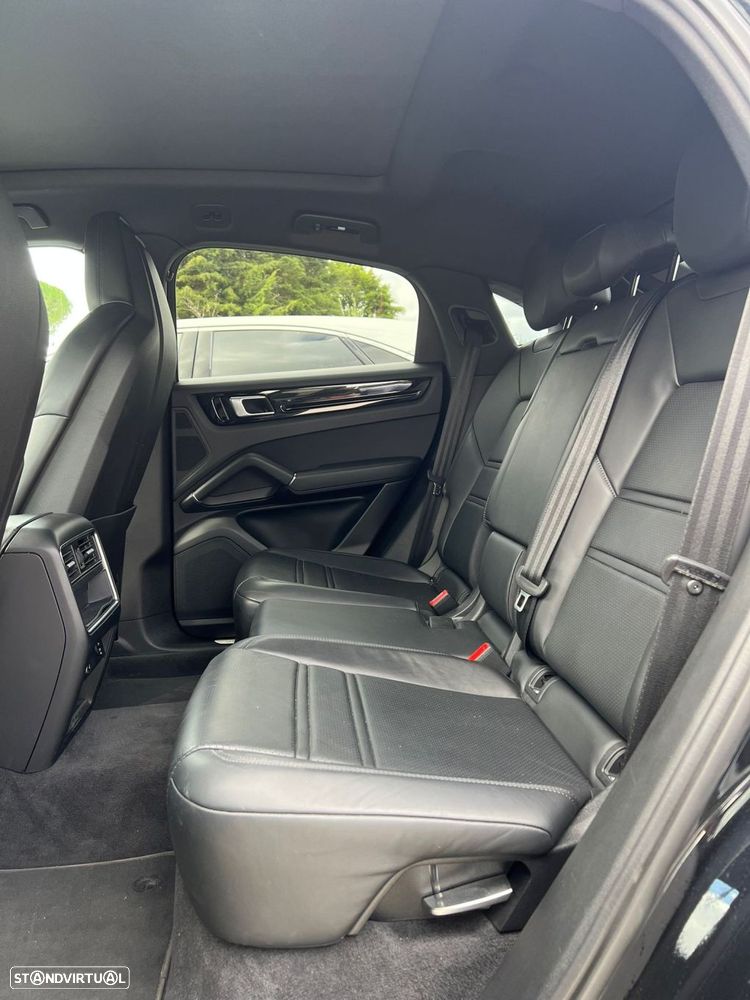 Porsche Cayenne Coupé - 14