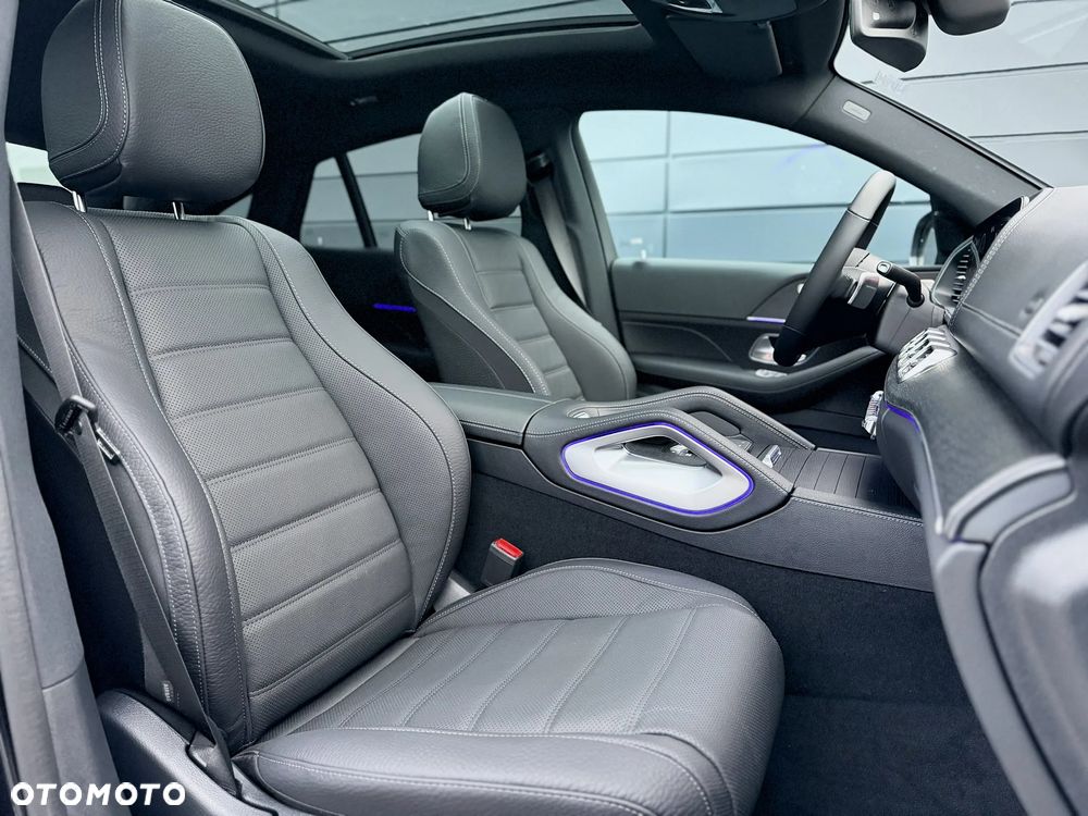 Mercedes-Benz GLE - 21