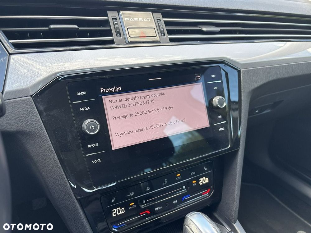 Volkswagen Passat 1.5 TSI EVO Business DSG - 23