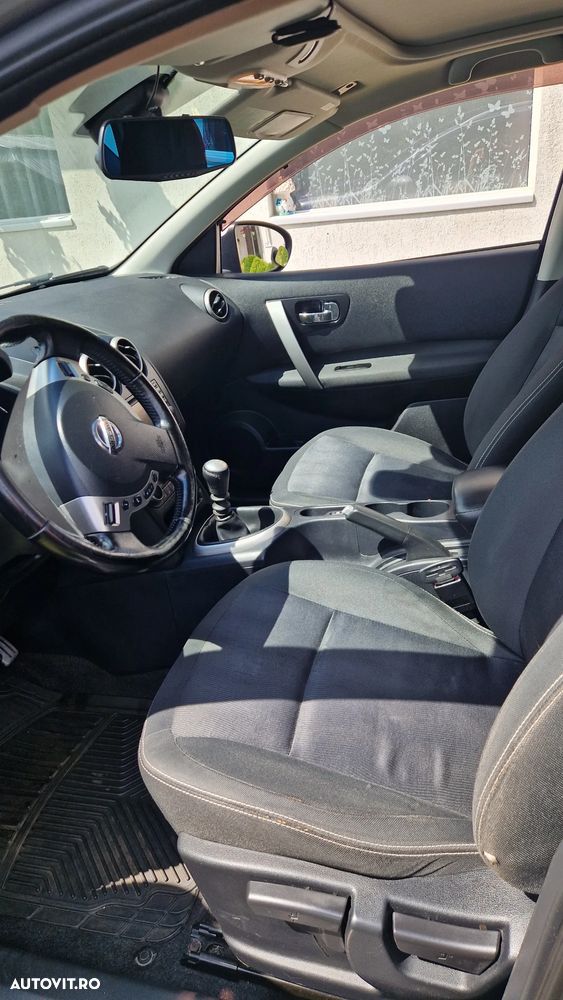 Nissan Qashqai - 14