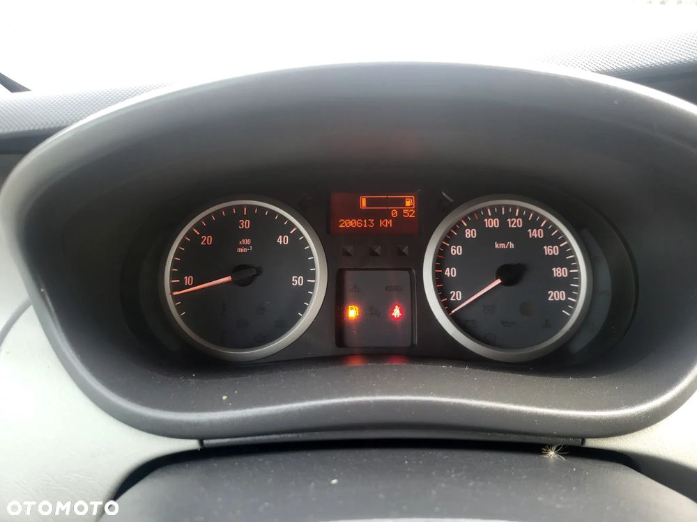 Opel Vivaro - 29