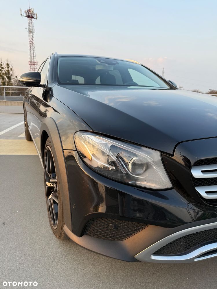 Mercedes-Benz Klasa E 220 d 4-Matic 9G-TRONIC - 6