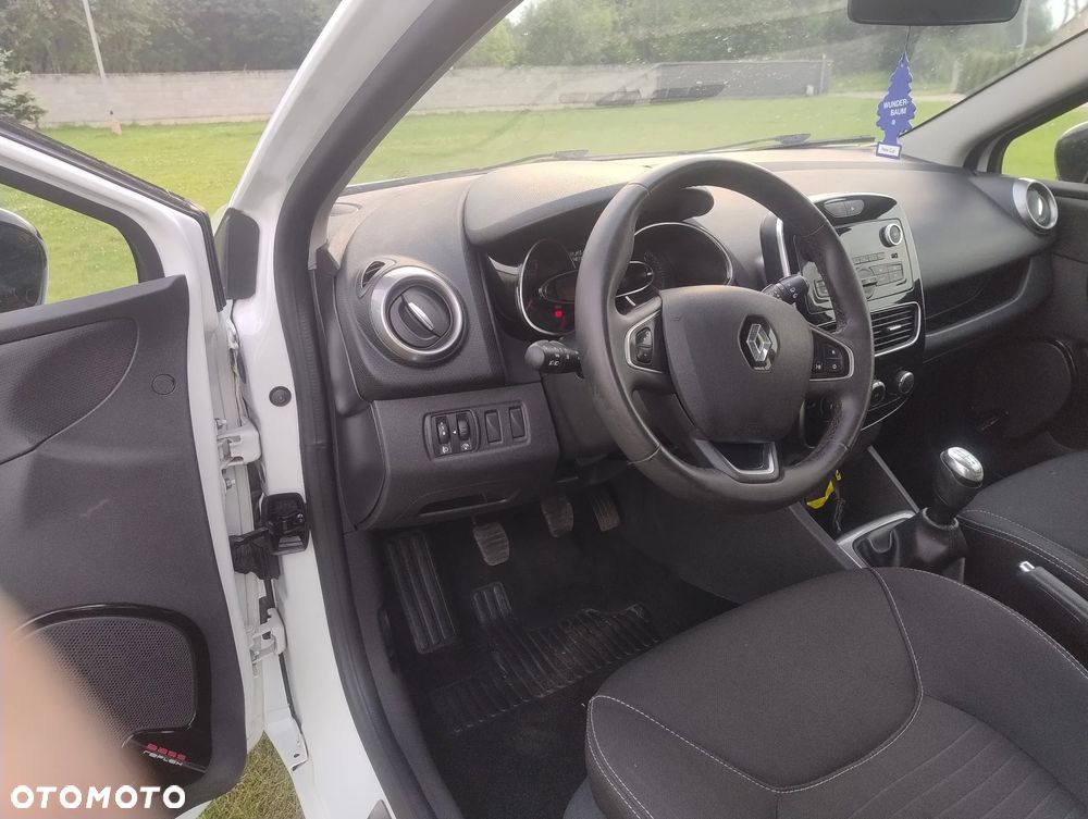 Renault Clio 1.2 16V Limited - 14