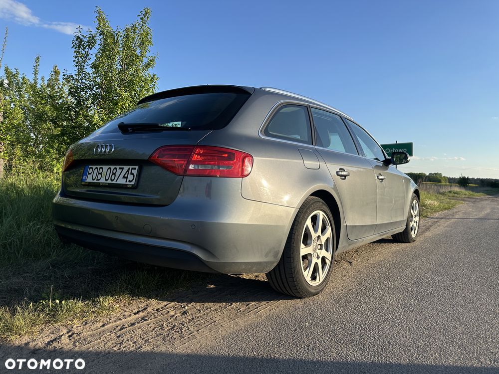 Audi A4 Avant - 5