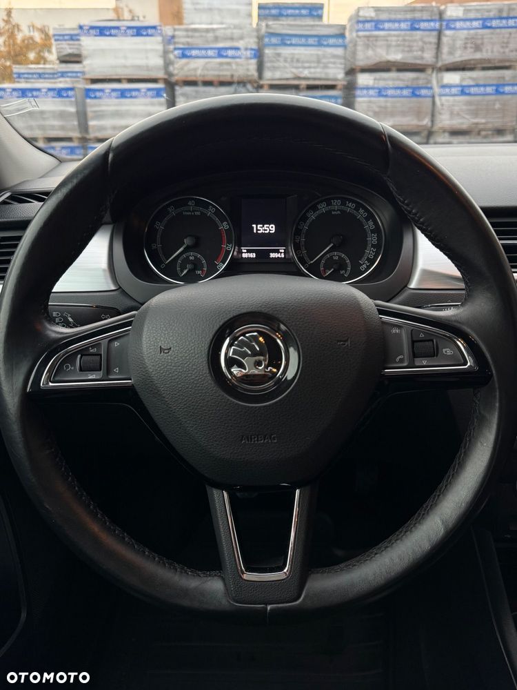 Skoda RAPID 1.0 TSI Ambition - 14