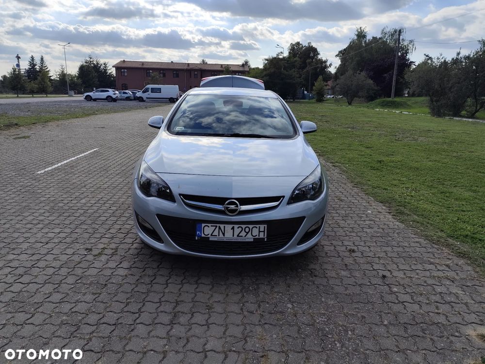 Opel Astra 1.4 T Business EU6 - 5