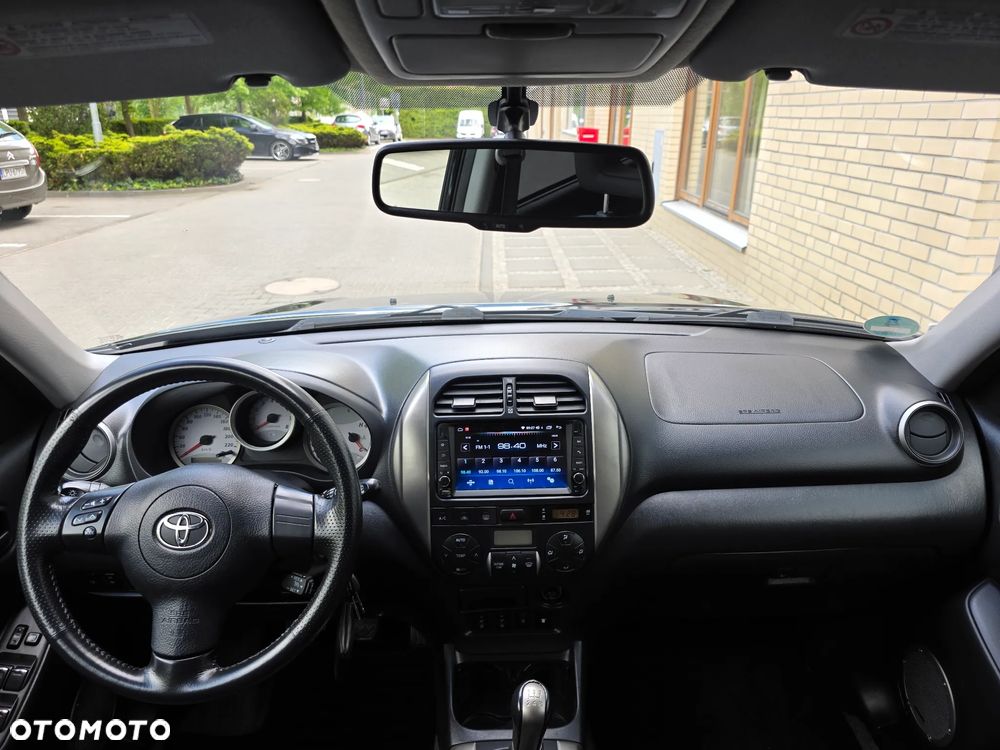 Toyota RAV4 4x4 Executive - 27