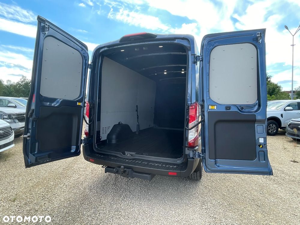 Ford Transit - 10