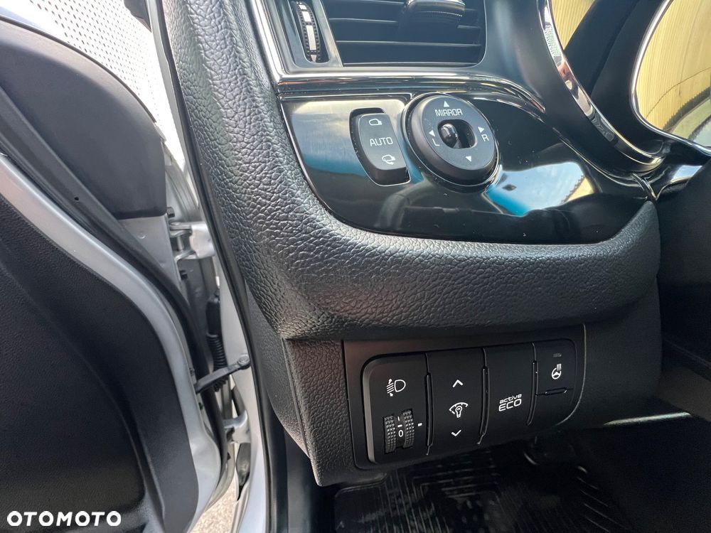 Kia Ceed 1.6 GDI DCT Platinum Edition - 16