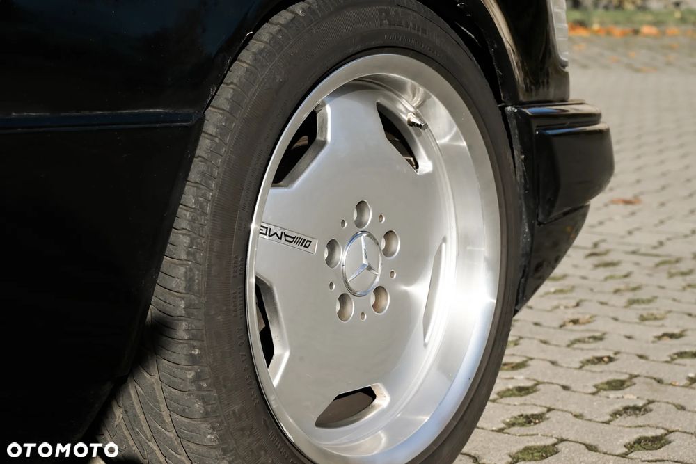 Mercedes-Benz W124 (1984-1993) - 2