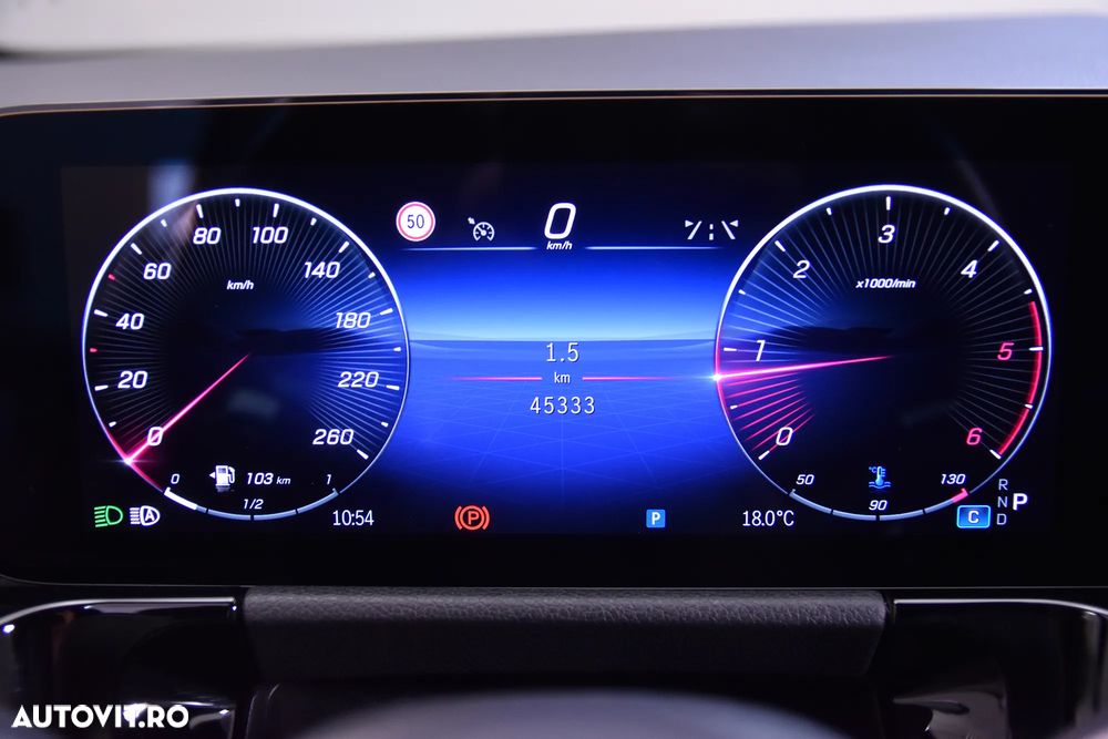 Mercedes-Benz GLA 200 d 4MATIC Aut. - 10