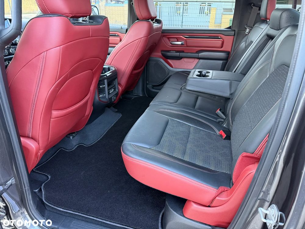 RAM 1500 5.7 Crew Cab Rebel - 18