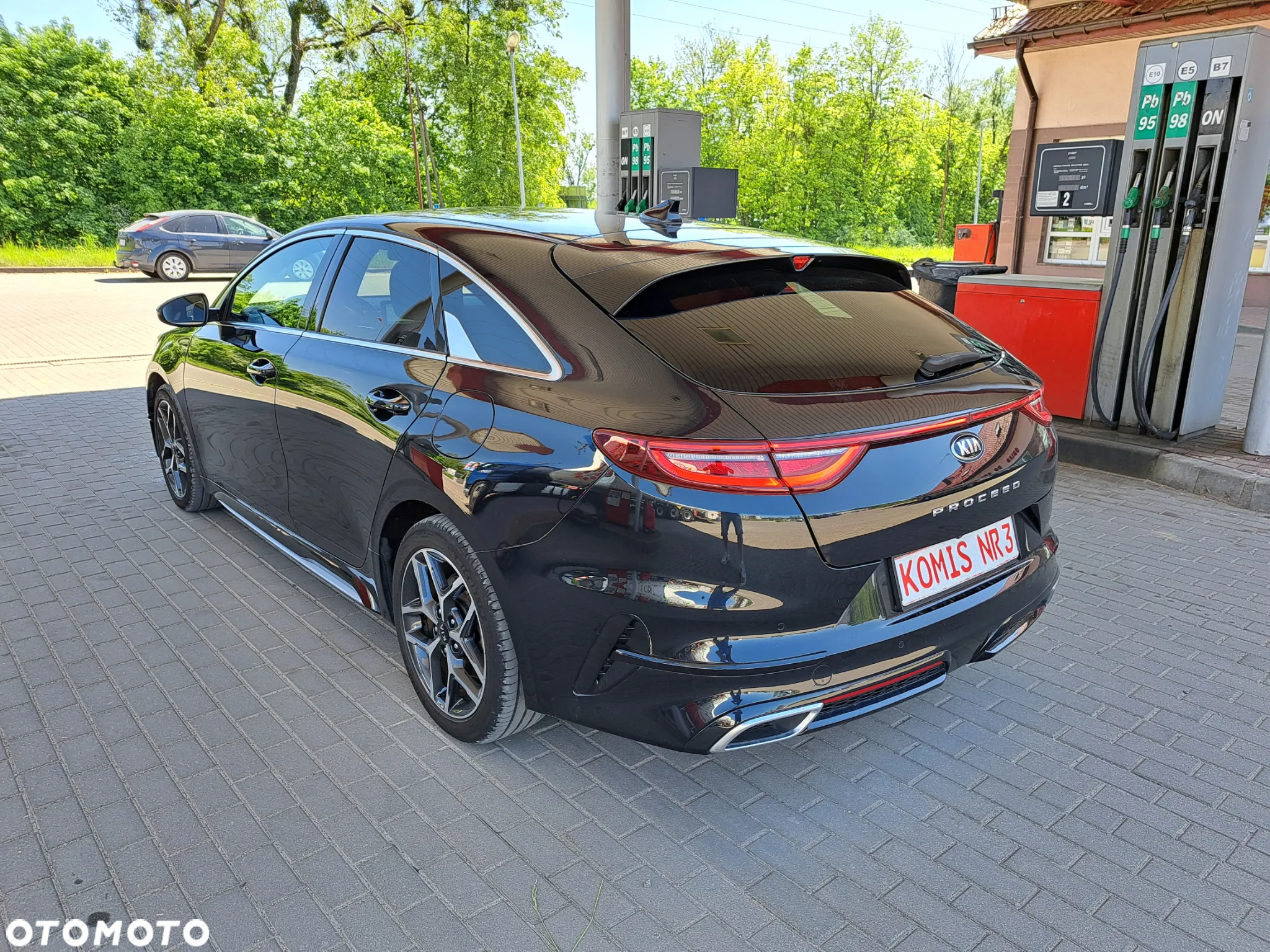 Kia ProCeed 1.5 T-GDI GT Line - 10