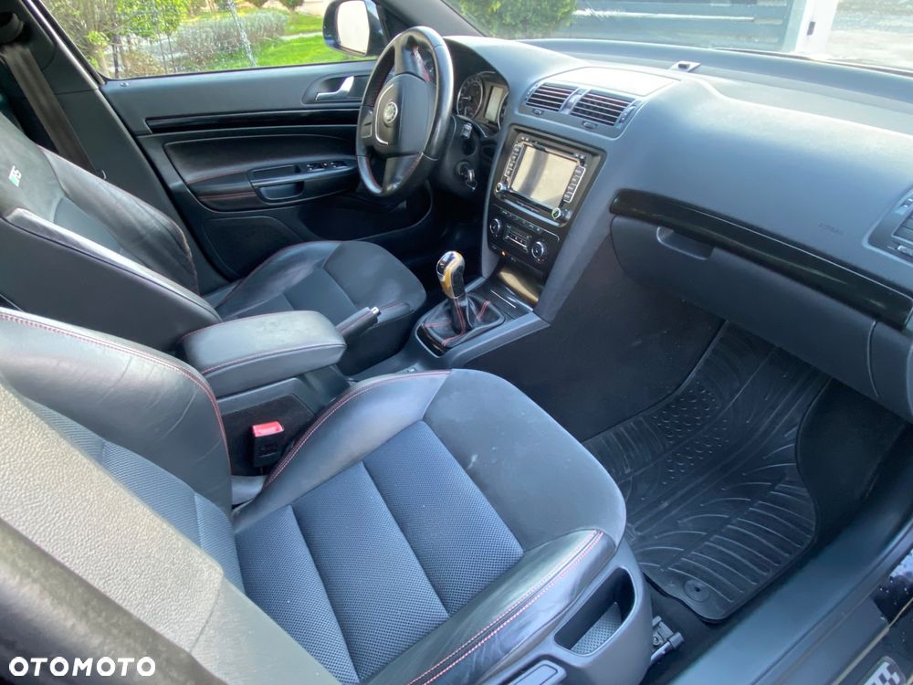 Skoda Superb 2.0 TDI DSG Exclusive - 35