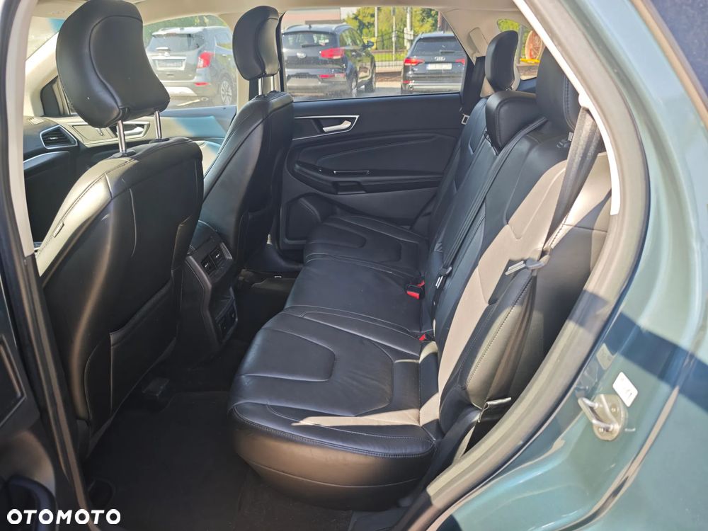 Ford Edge 2.0 TDCi Bi-Turbo 4x4 Titanium - 17