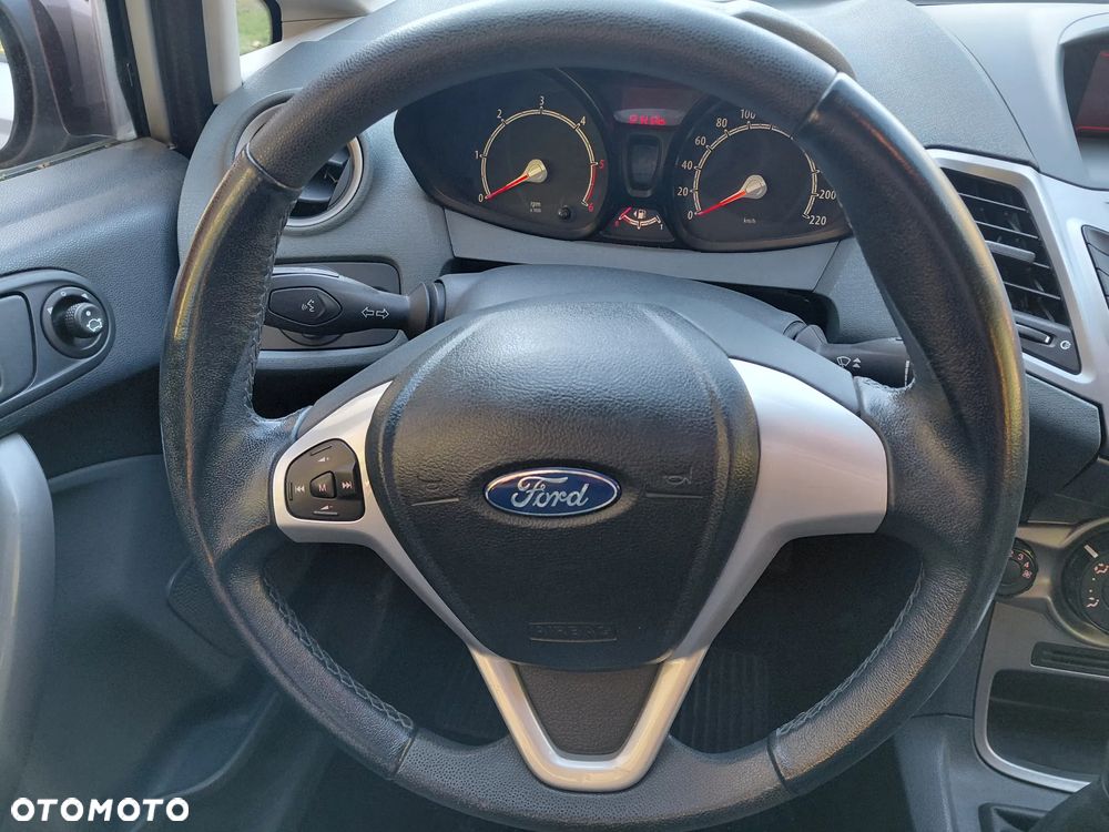 Ford Fiesta 1.4 TDCI - 16