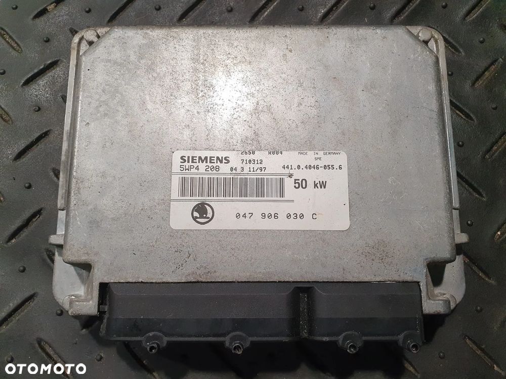SKODA FELICIA 1.3 MPI STEROWNIK KOMPUTER 047906030C POSIADAM 2 SZT - 1