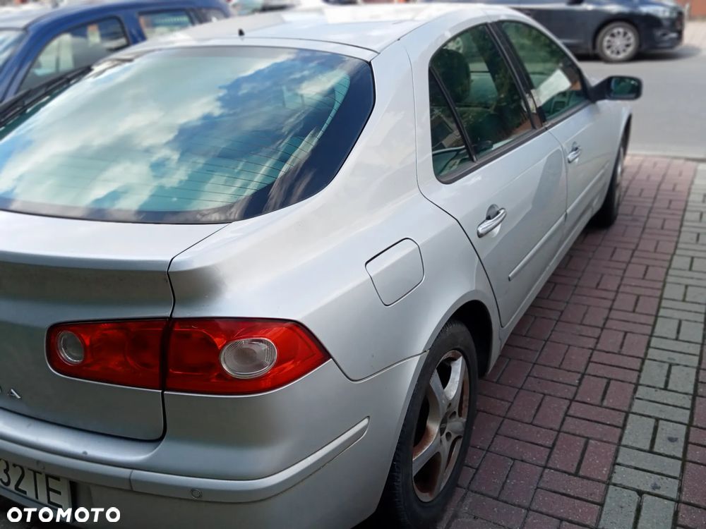 Renault Laguna - 4