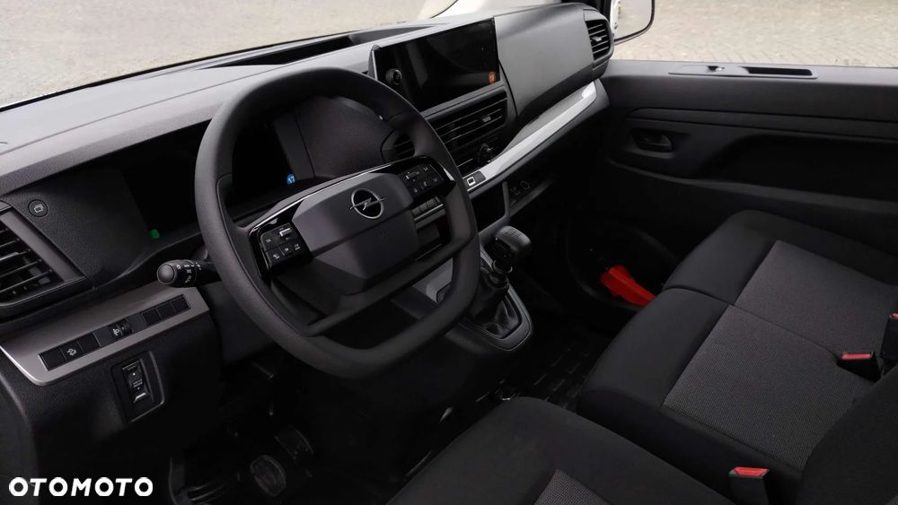 Opel Vivaro - 10