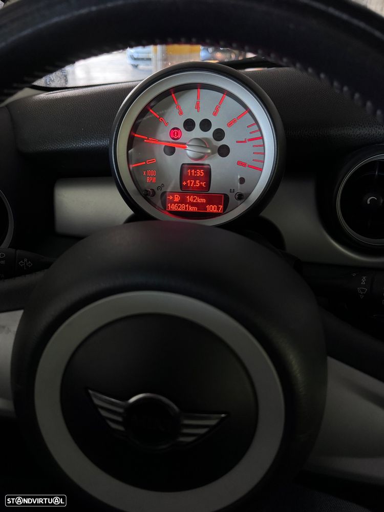 MINI 3 Portas One 1.6 - 32