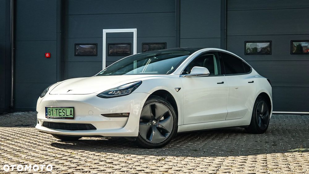 Tesla Model 3 - 19