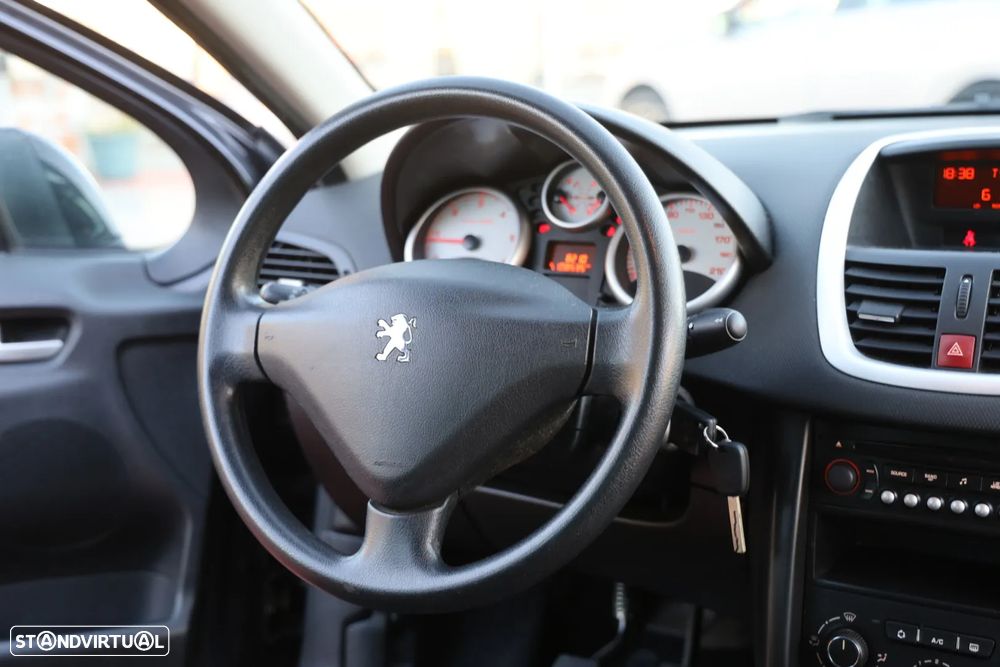 Peugeot 207 1.6 HDi 99g - 24