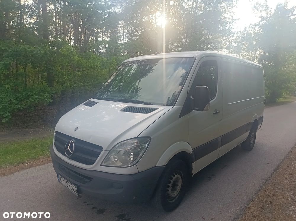 Mercedes-Benz Sprinter - 1