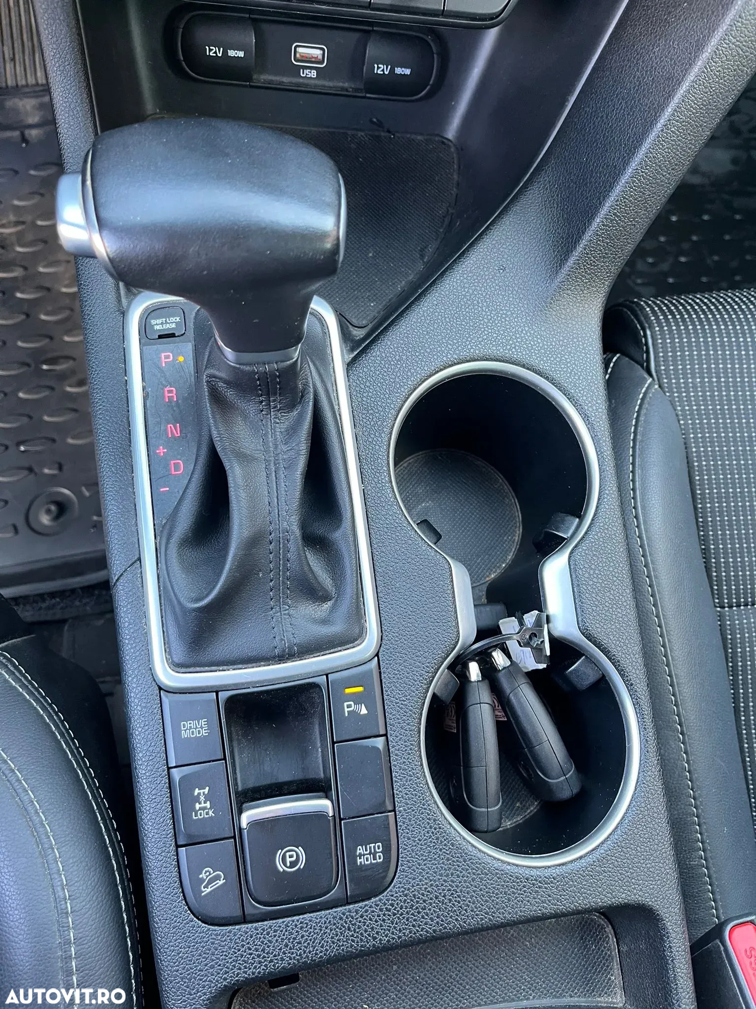 Kia Sportage 1.6 T-GDI 7DCT 4x4 Style - 9