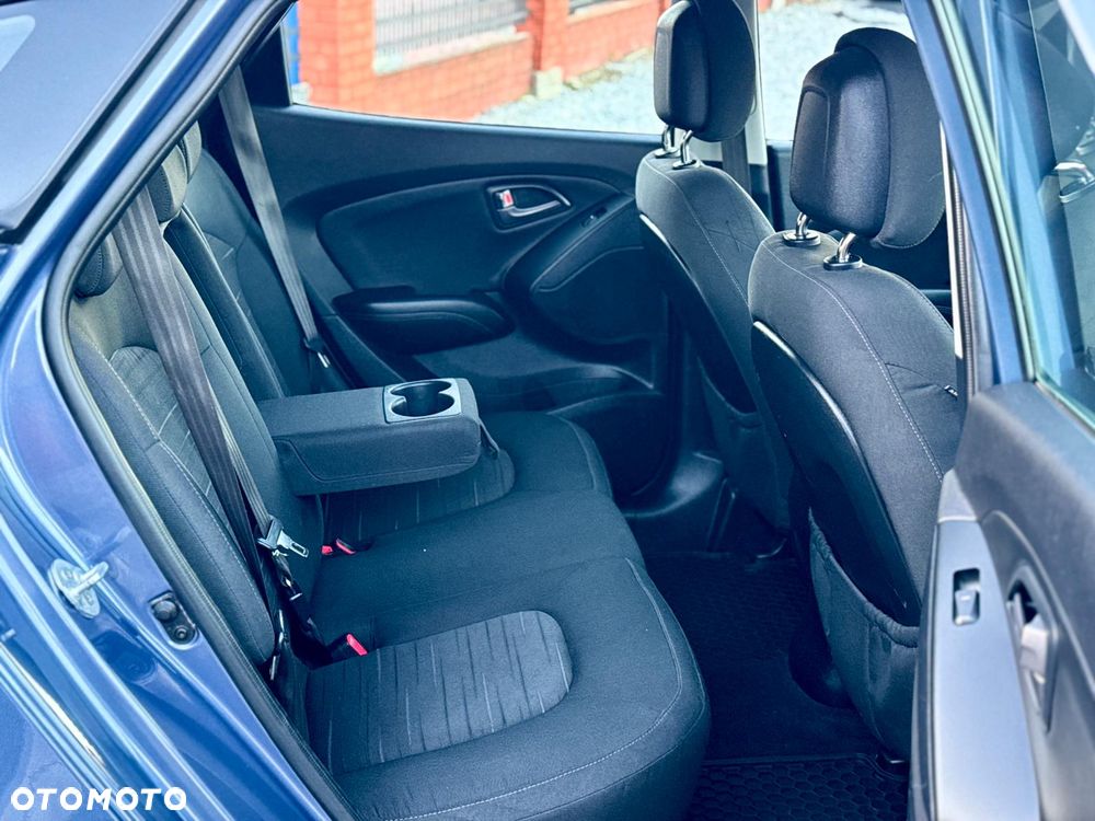 Hyundai ix35 1.7 CRDi 2WD blue Comfort - 32