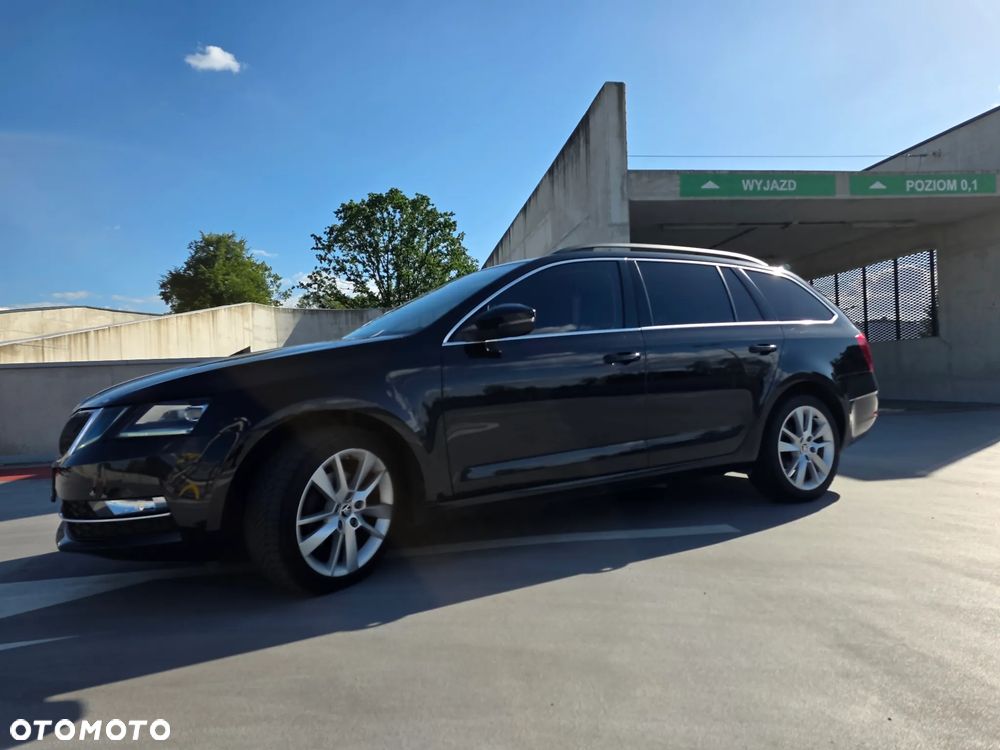 Skoda Octavia 2.0 TDI Ambition DSG - 6