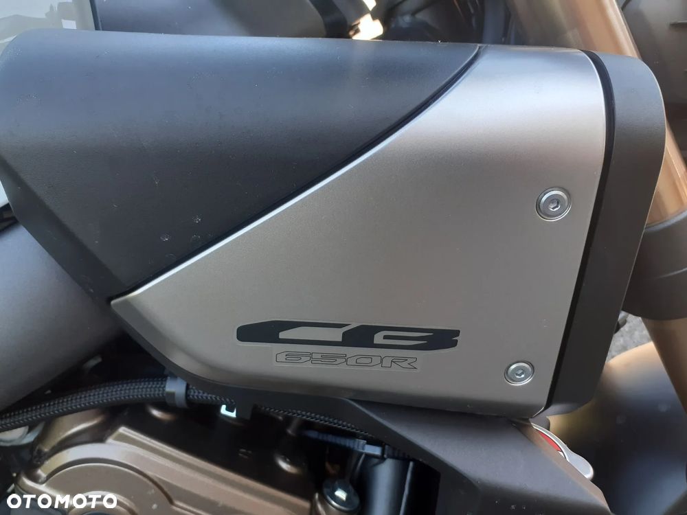 Honda CB - 11