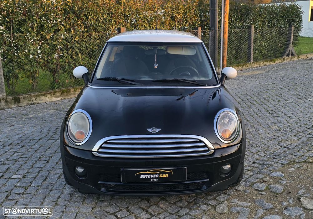 MINI 3 Portas Cooper D - 2