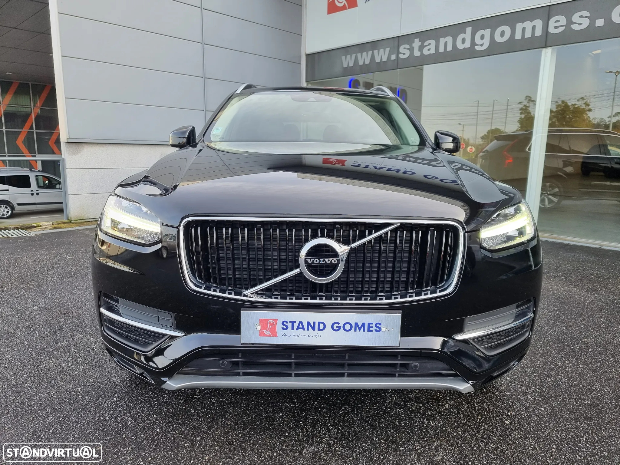 Volvo XC 90 2.0 D4 Momentum - 3