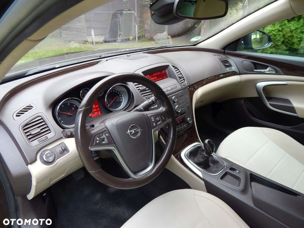 Opel Insignia 2.0 CDTI Sports Tourer - 20