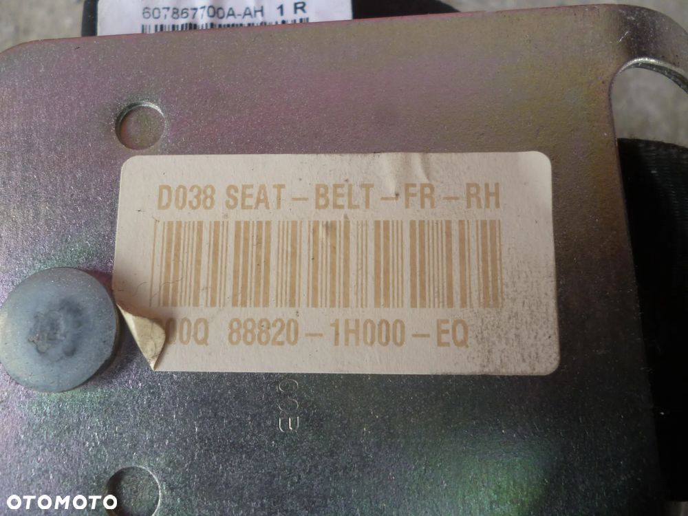 KIA CEED I PRZEDNI PAS BEZPIECZEŃSTWA  PRAWY