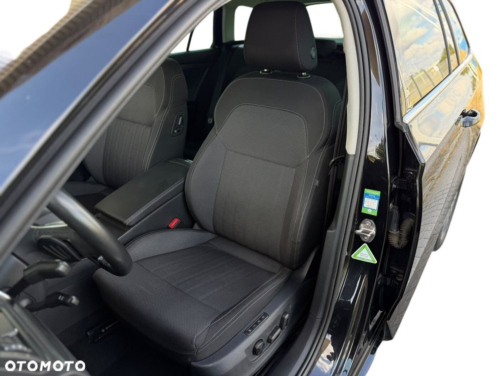 Skoda Superb 2.0 TDI SCR Style DSG - 24