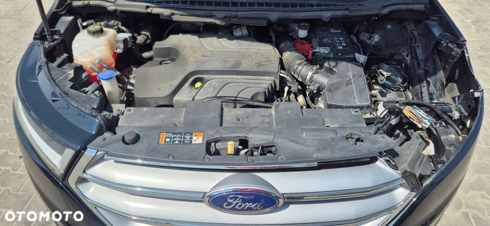 Ford Edge 2.0 TDCi Twin-Turbo 4WD Titanium - 31