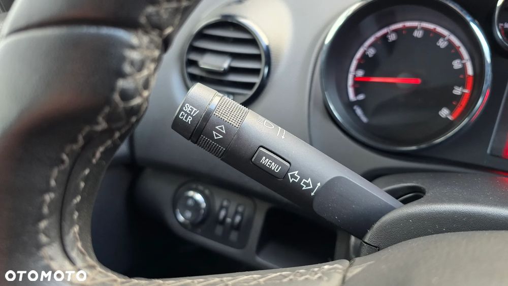 Opel Meriva 1.4 Automatik Innovation - 24