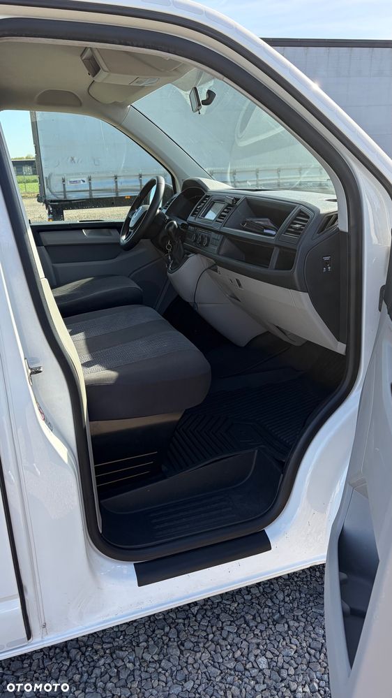 Volkswagen Transporter T6 - 9