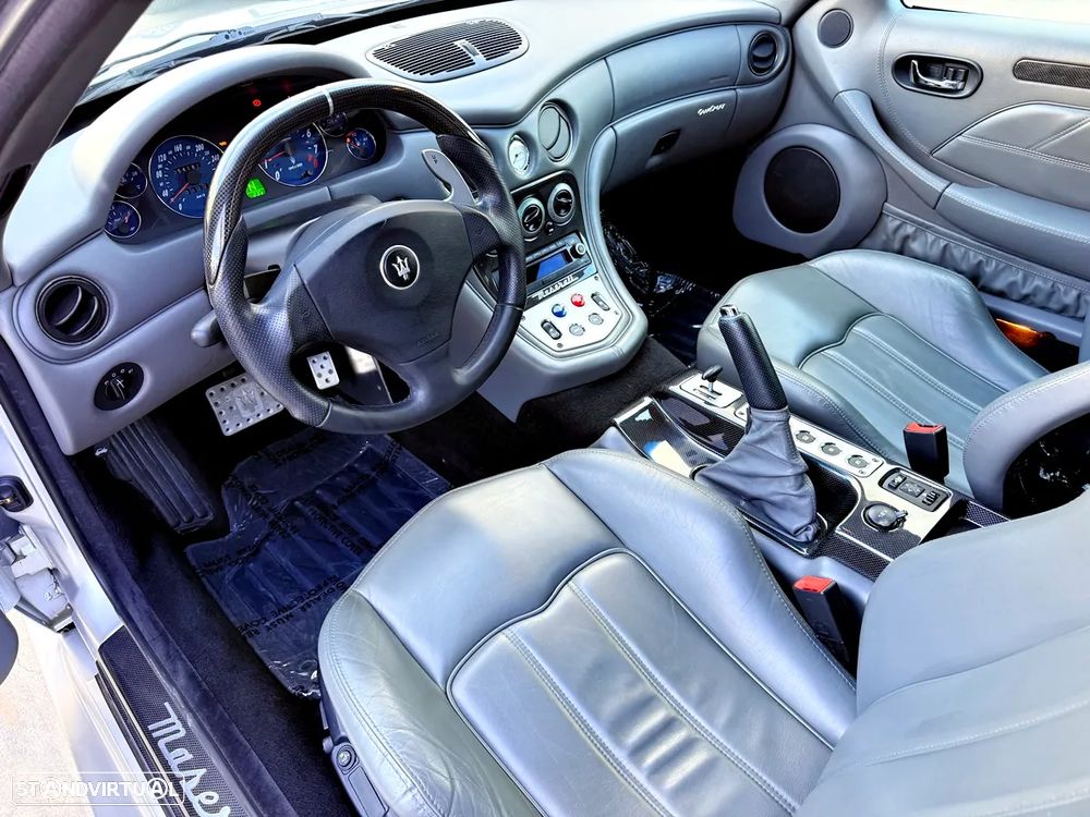 Maserati Gransport 4.2 V8 - 9