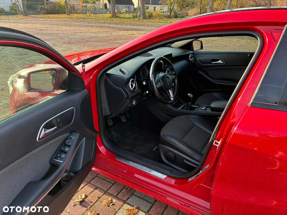 Mercedes-Benz Klasa A 200 d - 12